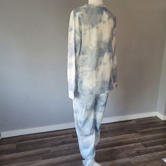 Tie dye crewneck sweatshirt and pocket joggers - Picture 6 of 9